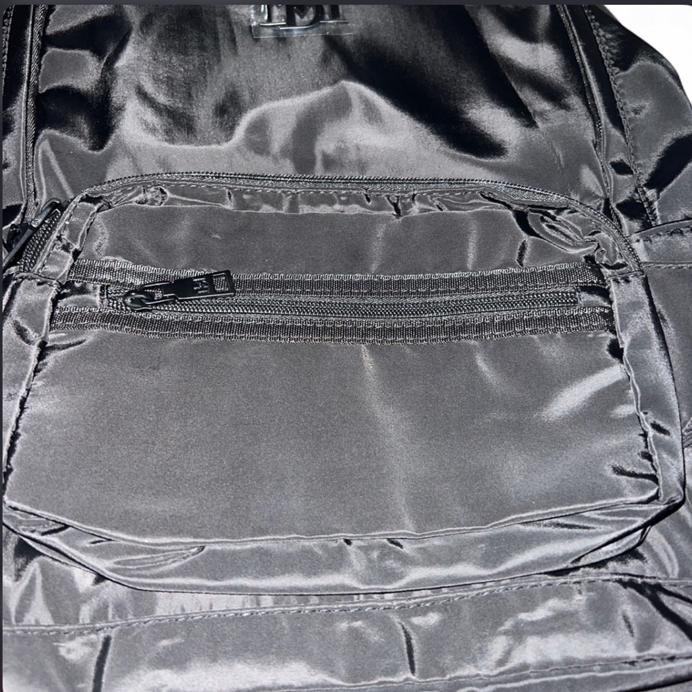 Badgley Mischka Black Backpack with Detachable Belt Bag NWT - Picture 5 of 8